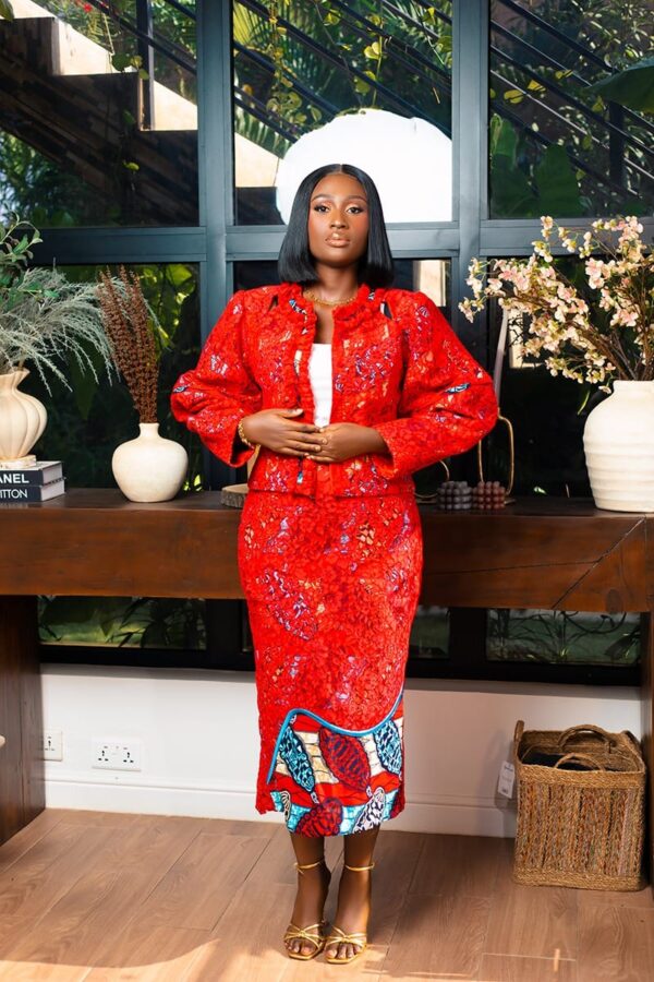 VaAd - Luxury African women's fashion designs (32) VaAd - Luxury African women's fashion designs (32)
